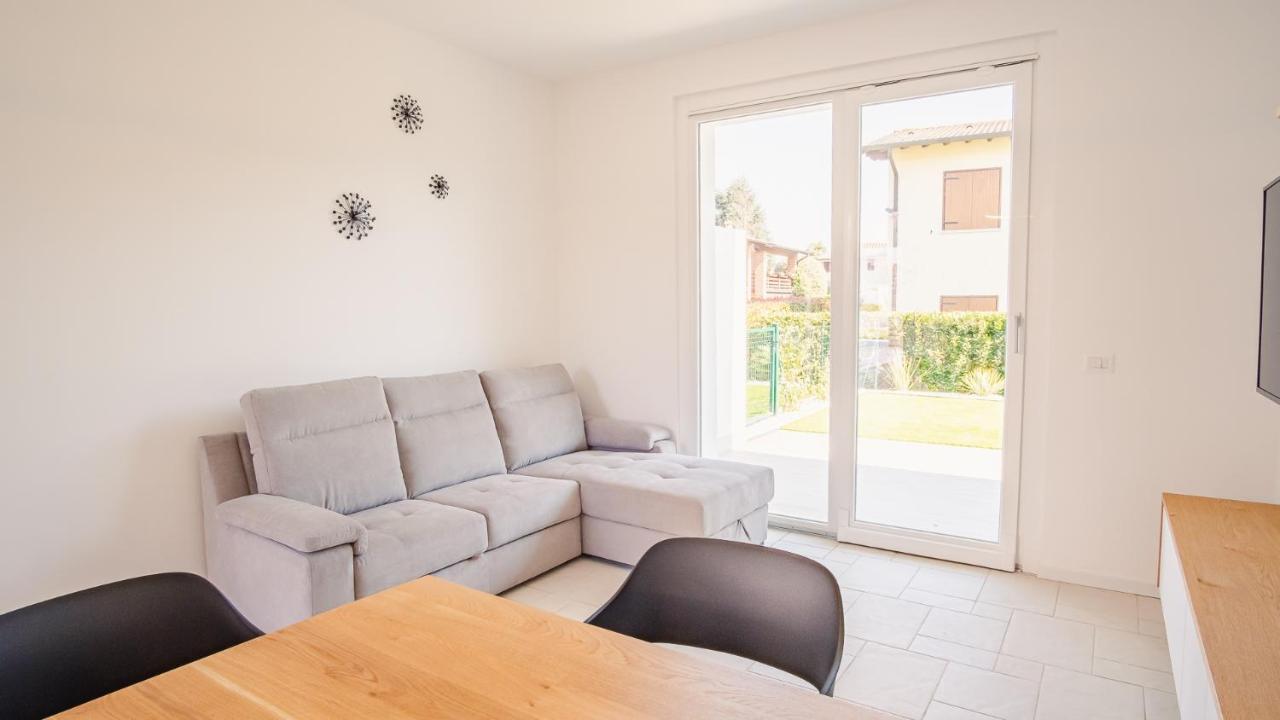 Il Vento Del Nord - Italian Homing Apartment ปาเดงเก ซุล การ์ดา ภายนอก รูปภาพ